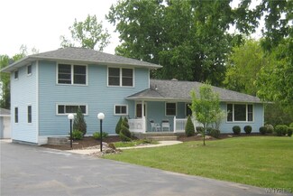 8701 Stahley Rd, East Amherst, NY 14051