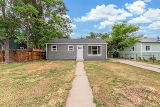1780 Alton St, Aurora, CO 80010