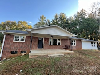 942 Hicks Chapel Loop, Marion, NC 28752