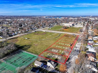 723 Reed St, Neenah, WI 54956