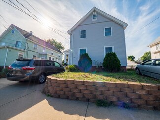 291 Magnolia St, Cranston, RI 02910