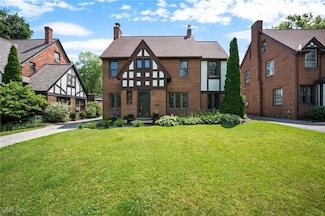 3637 Sutherland Rd, Shaker Heights, OH 44122