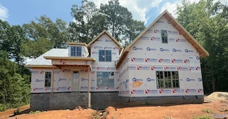 3445 Creek Path Rd, Guntersville, AL 35976