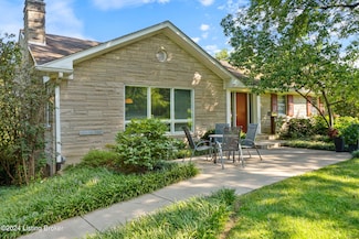 2537 Woodbourne Ave, Louisville, KY 40205