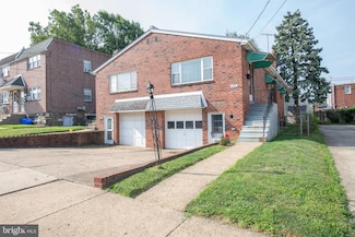 1702 Arthur St, Philadelphia, PA 19152