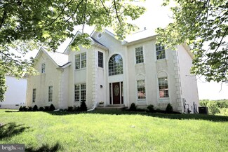 2508 Condor Dr, Norristown, PA 19403