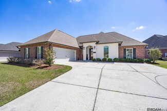 8008 Glacier Bay Dr, Denham Springs, LA 70726