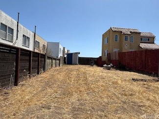3327 Quintara St, San Francisco, CA 94116
