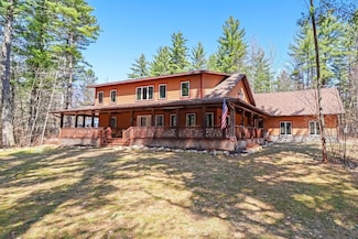 7496 River Rd, Lake Tomahawk, WI 54539