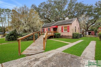 11 Palm Ave, Savannah, GA 31404