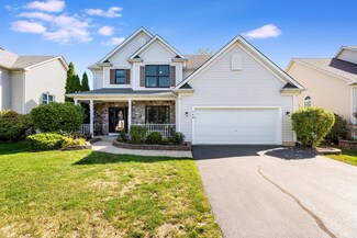 149 Fieldcrest Dr, Bartlett, IL 60103