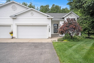 2632 Shadow Pine Dr Unit 59, Fruitport, MI 49415