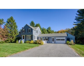 5 Burley St, Wenham, MA 01984