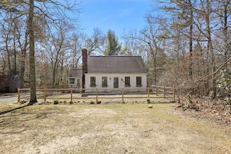14 Turtle Cove Rd, East Sandwich, MA 02537