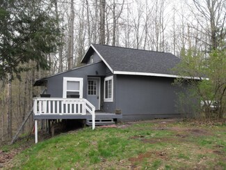 3636 Indian Trail Dr, Hersey, MI 49639