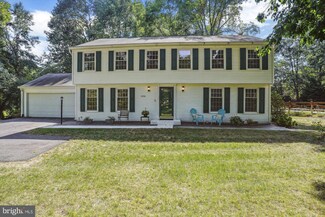 15714 Buck Ln, Dumfries, VA 22025