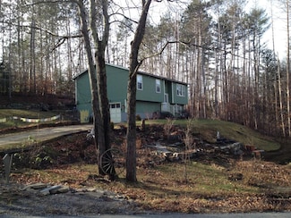 53 Sandhill Rd, Fairfax, VT 05454