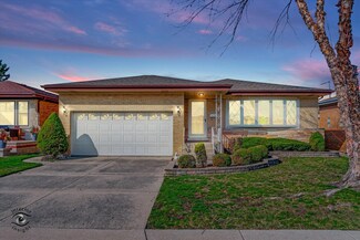 4646 N Forestview Ave, Chicago, IL 60656
