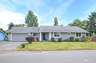 106 117th St E, Tacoma, WA 98445