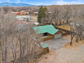 407 County Road 84 Unit B, Santa Fe, NM 87506