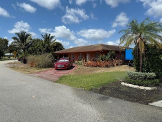 712 E Boulevard Chatelaine, Delray Beach, FL 33445