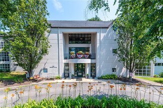 229 Medway St Unit 104, Providence, RI 02906