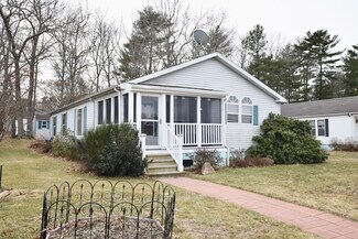 30 Lyn Ln, Middleboro, MA 02346