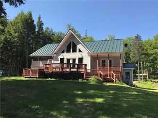538 Sandy Beach Rd, Danforth, ME 04424