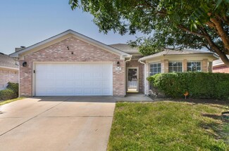 2401 Kelton St, Fort Worth, TX 76133