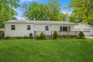 221 S Taylor St, New Buffalo, MI 49117