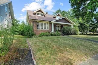 390 E College St, Alliance, OH 44601