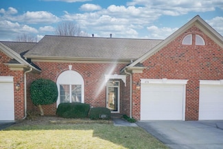674 Sonoma Ln, High Point, NC 27265
