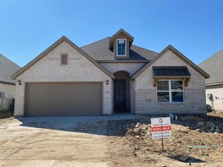 4545 Pentridge Dr, Crowley, TX 76036