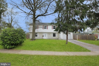 108 Shawmont Ln, Willingboro, NJ 08046