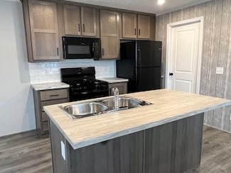 3617 N Grand Ave E Unit 24, Springfield, IL 62703
