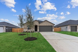 1724 Lilypad Dr, Alvin, TX 77511