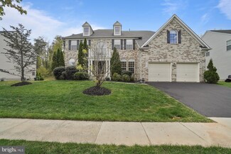 9830 Farm Pond Rd, Laurel, MD 20708