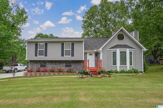 315 Willow Glen Dr, Alabaster, AL 35007