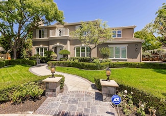 5633 Selena Ct, Pleasanton, CA 94566