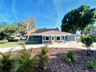 20 N Lake Idylwild Dr, Winter Haven, FL 33881