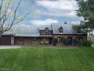 449 N Hambden St, Chardon, OH 44024
