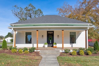 301 2nd Ave, Columbia, TN 38401