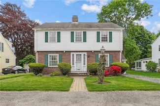 57 Sylvan Rd, Rumford, RI 02916