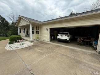6951 Rivermont Trail, House Springs, MO 63051