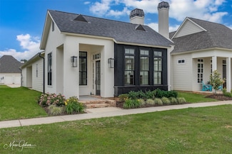2232 Fairwoods Dr, Shreveport, LA 71106