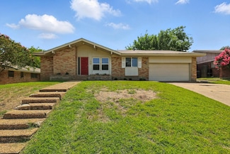 5460 Wedgmont Cir N, Fort Worth, TX 76133