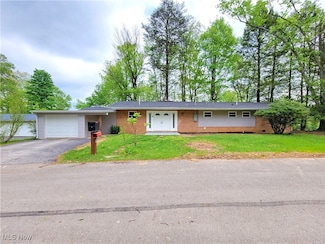 8 Fox Hill Dr Unit ADN, Parkersburg, WV 26104