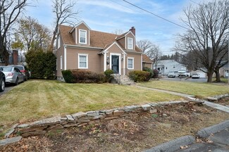 11 Fisher Rd, Worcester, MA 01602