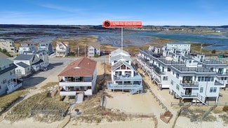 498 N End Blvd, Salisbury, MA 01952