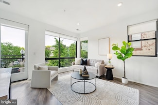1550 11th St NW Unit 209, Washington, DC 20001
